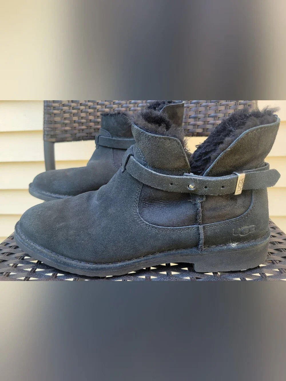 UGG  Elisa Ankle  Boots